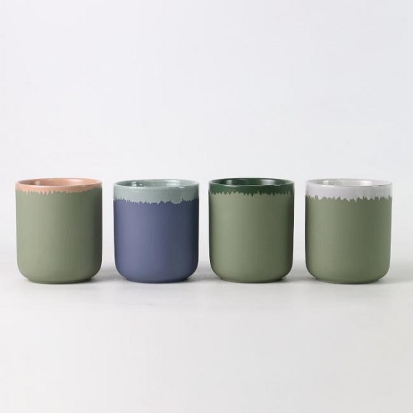Ceramiczny świecznik z wykończeniem w kolorze naturalnym Seria: Pobudzający codzienny estetyczny rytuał w odcieniach ziemi