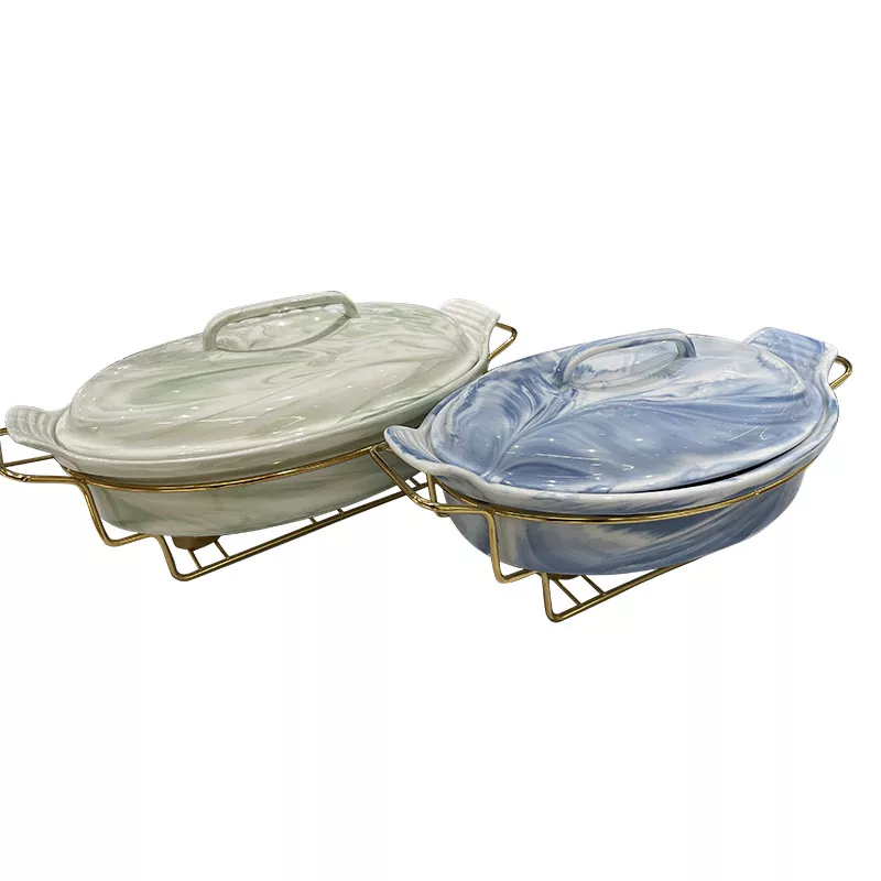 Elegancki marmurkowy talerz ceramiczny