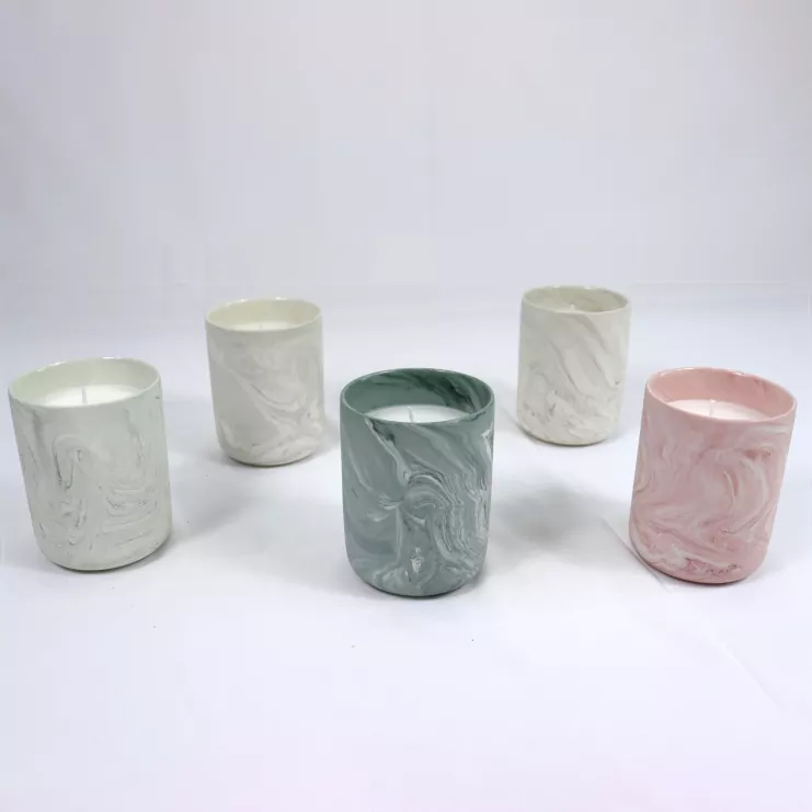Marmurkowy ceramiczny świecznik