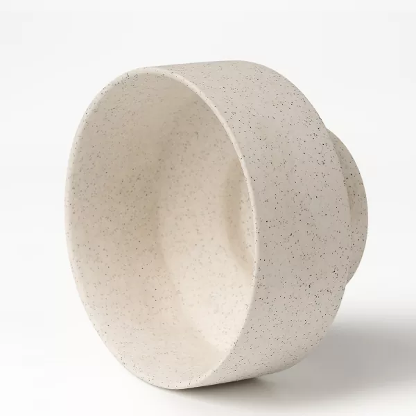 Geometryczne ceramiczne świeczniki w stylu Wabi-sabi